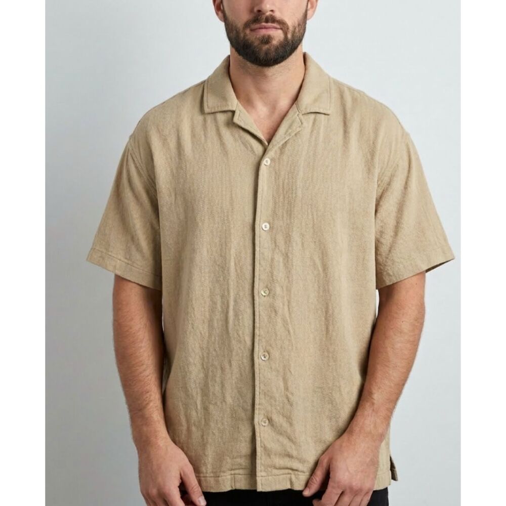 New Forever 21 Cuban Collar Woven Short Sleeve Shirt Men's Size Small